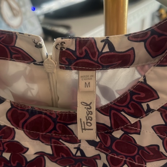 Fossil dress, medium. Like new. Floral print shift dress. - Picture 3 of 6